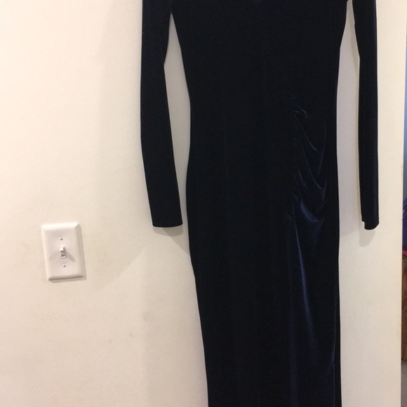 (NAVY) Fashion Nova Love Sex Magic Velvet dress - Picture 3 of 5
